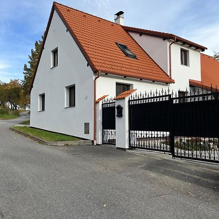Český Krumlov Apartmany U Prochazku מראה חיצוני תמונה